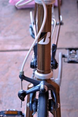 1989-rb1-head-tube-area